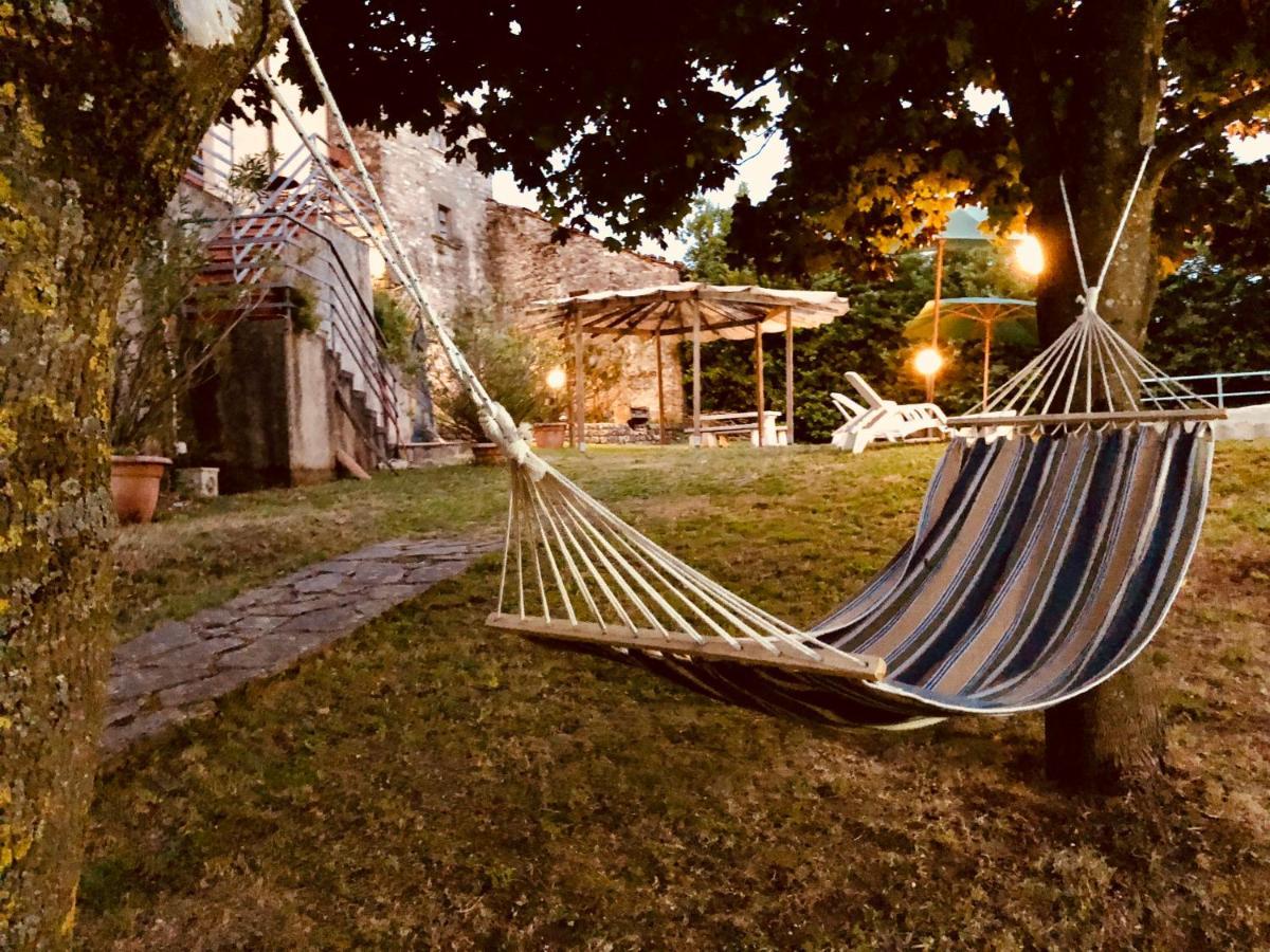 La Vecchia Canonica Фивиццано Экстерьер фото